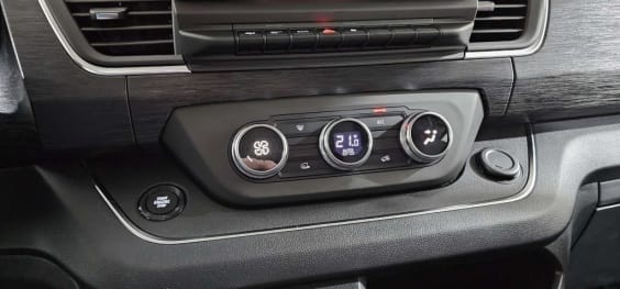 Renault TRAFIC CABINE APPROFONDIE TRAFIC CA BLUE DCI 170 L2H1 3T AUTO EXTRA Gris Urbain