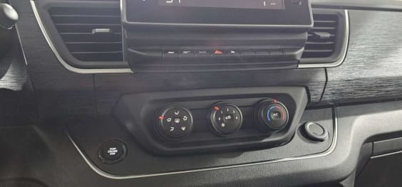 Renault Trafic Trafic Blue dCi 170 auto Techno Gris Highland
