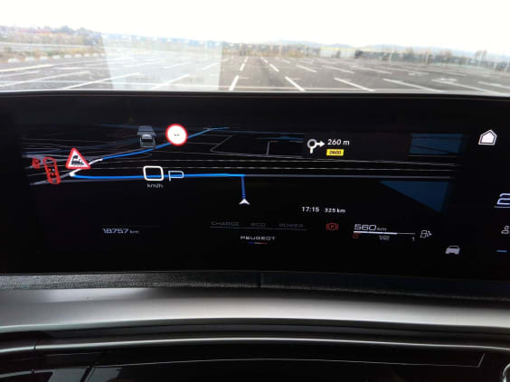 Peugeot 3008 Hybrid 136 e-DCS6 Allure Gris Titane