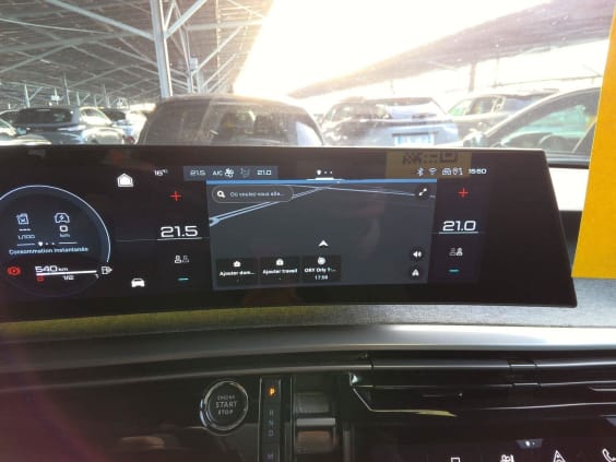 Peugeot 3008 Hybrid 136 e-DCS6 Allure gris artense