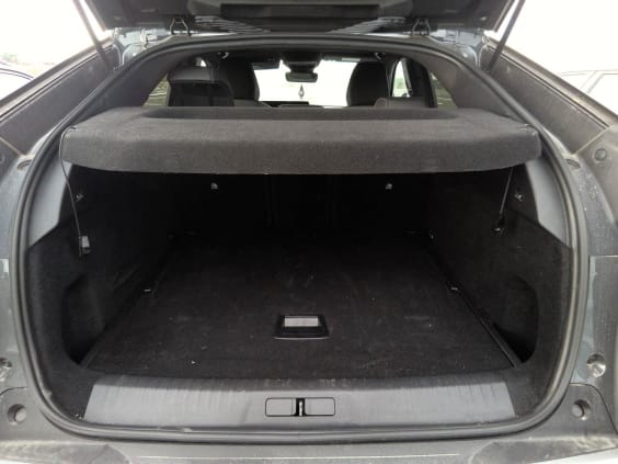Peugeot 3008 Hybrid 136 e-DCS6 Allure Gris Titane