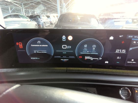 Peugeot 3008 Hybrid 136 e-DCS6 Allure gris artense