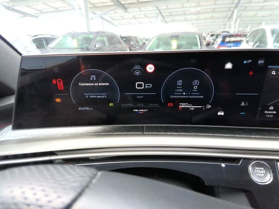 Peugeot 3008 Hybrid 145 e-DCS6 GT gris artense