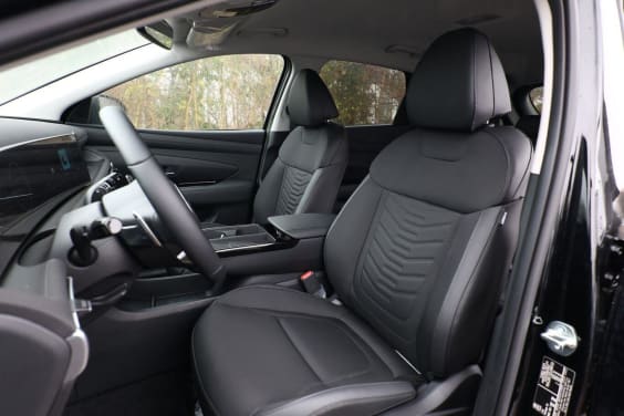 Hyundai Tucson 1.6 MHEV 160 DCT TREND Noir