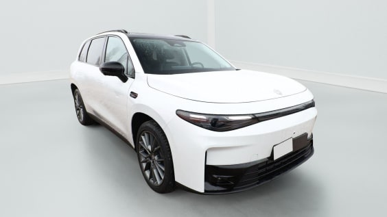 Leapmotor C10 REEV 215 DESIGN Blanc