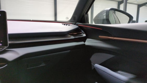 Cupra Terramar Terramar 1.5 ETSI HYBRID 150 CH DSG7 V Bleu Fjord