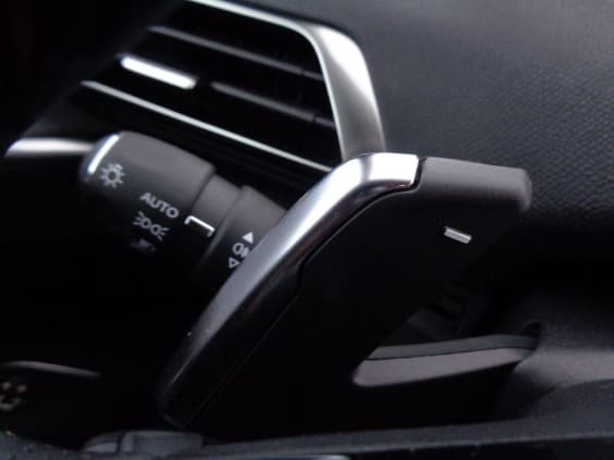 Peugeot 3008 PureTech 130ch S&S EAT8 GT Gris Platinium Metal