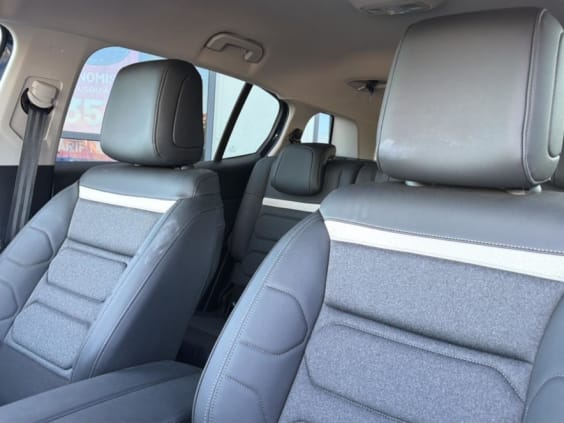 Citroën C5 Aircross 1.2 hybride 145 max boite automatique Bleu Eclipse