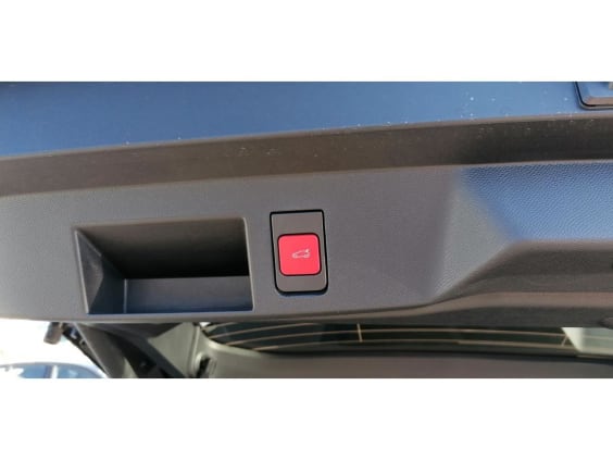 Citroën C5 Aircross NOUVEAU 1.2i Hybride 145 Max Gris Platinium