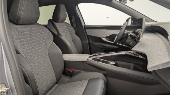 Peugeot 3008 Hybrid 145 e-DCS6 Allure Gris Artense 