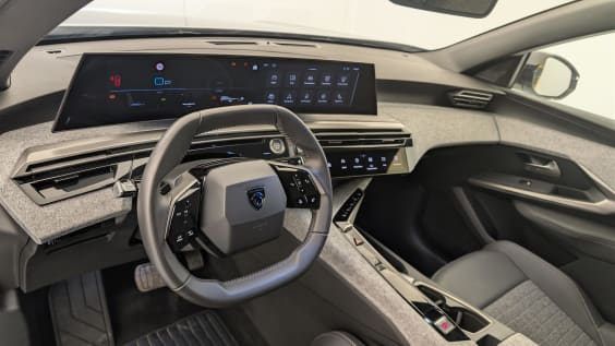 Peugeot 3008 Hybrid 145 e-DCS6 Allure Gris Artense 