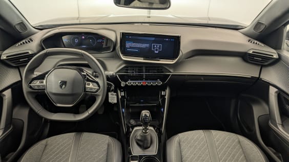 Peugeot 2008 PureTech 100 S&S BVM6 Allure Gris Selenium