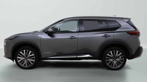 Nissan X-TRAIL TEKNA 5PL E4ORCE 211 HP Grey