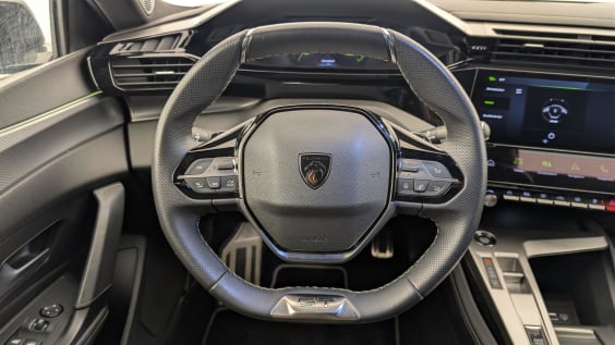 Peugeot 408 Hybrid 145 e-DCS6 GT Bleu Obsession