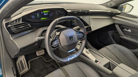 Peugeot 408 Hybrid 145 e-DCS6 GT Bleu Obsession