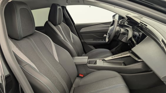 Peugeot 408 Hybrid 136 e-DCS6 Allure Noir Perla Nera