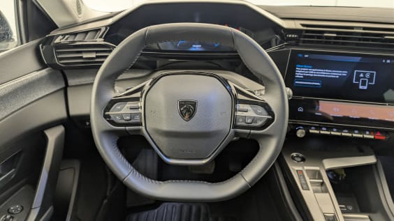 Peugeot 408 Hybrid 136 e-DCS6 Allure Noir Perla Nera