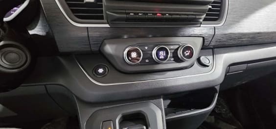 Renault TRAFIC FOURGON TRAFIC FG BLUE DCI 170 L1H1 3T AUTO EXTRA Gris Highland