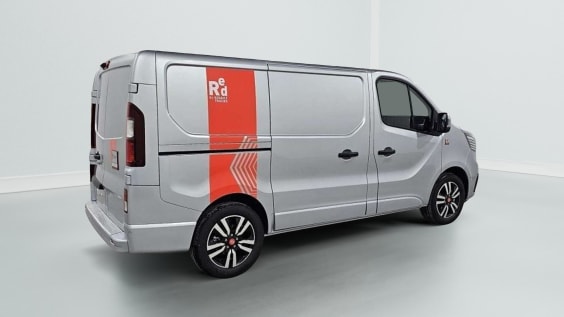 Renault TRAFIC FOURGON TRAFIC FG BLUE DCI 170 L1H1 3T AUTO EXTRA Gris Highland