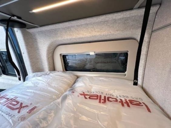 Hymer Camper Vans Grand Canyon S MERCEDES SPRINTER 4Matic  419 CDI 190 CV BVA 4x4 Gris Tenorite