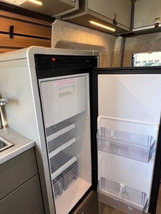 Hymer Camper Vans Grand Canyon S MERCEDES SPRINTER 4Matic  419 CDI 190 CV BVA 4x4 Gris Tenorite