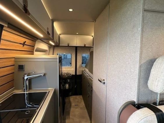 Hymer Camper Vans Grand Canyon S MERCEDES SPRINTER 4Matic  419 CDI 190 CV BVA 4x4 Gris Tenorite