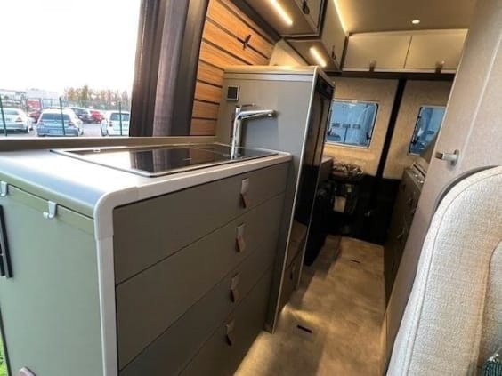 Hymer Camper Vans Grand Canyon S MERCEDES SPRINTER 4Matic  419 CDI 190 CV BVA 4x4 Gris Tenorite