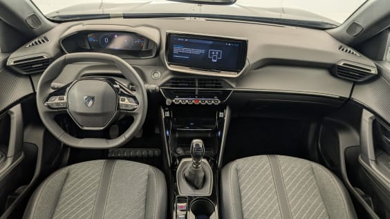 Peugeot 2008 100 S&S BVM6 Allure Noir Perla Nera