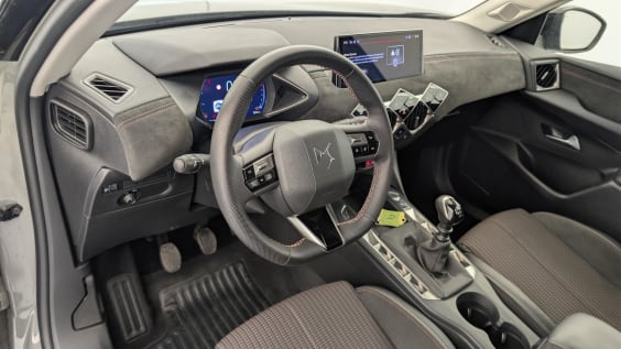 DS DS3 PureTech 100 BVM6 Performance Line Gris Laqué Toit Noir