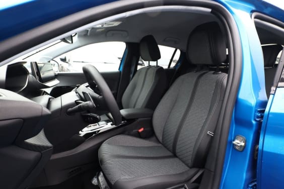 Peugeot 208 Hybrid 145 e-DCS6 Allure Bleu