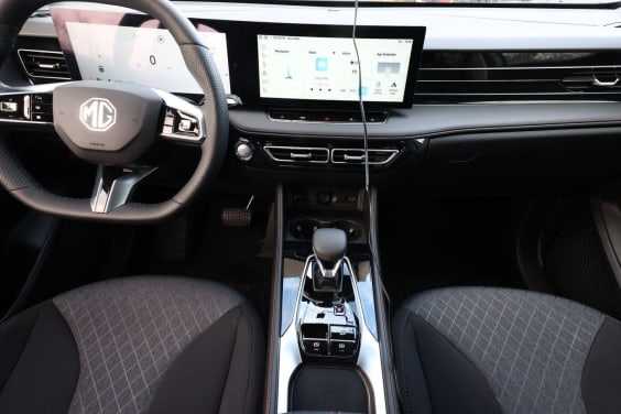 MG EHS 1.5 Hybrid+ 224 ch Comfort Argent