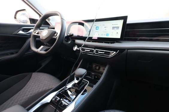 MG EHS 1.5 Hybrid+ 224 ch Comfort Argent