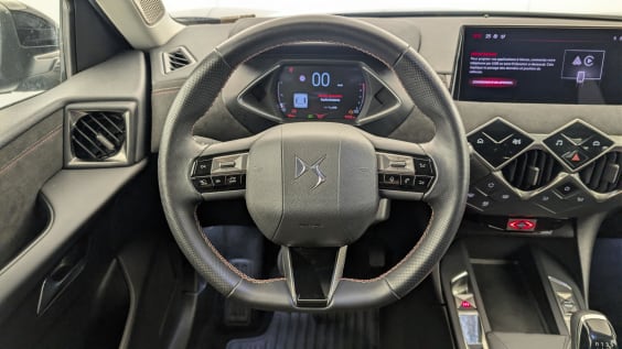 DS DS3 PureTech 100 BVM6 Performance Line Noir Perla Nera