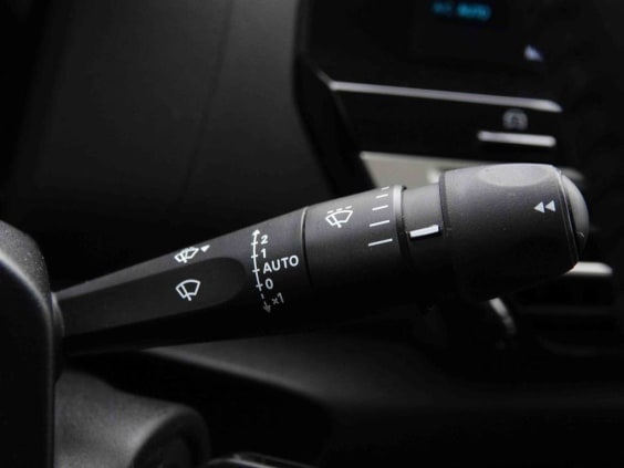 Citroën C4 X 1.2 T 100 YOU Gris