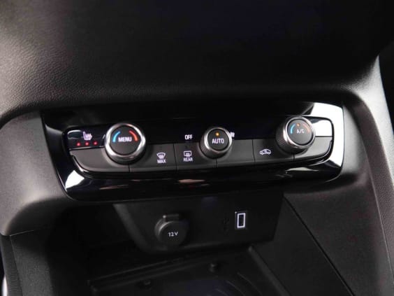 Opel Corsa 145 e-DSC6 Hybrid GS Noir