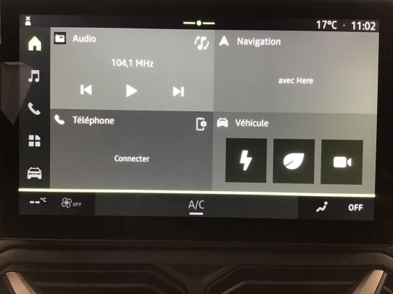 Dacia DUSTER Journey + Techno Pack 1.8 HYBRID 155 Noir Nacre