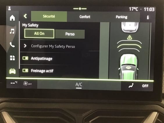 Dacia DUSTER Journey + Techno Pack 1.8 HYBRID 155 Noir Nacre