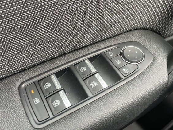 Renault CAPTUR Captur E-Tech full hybrid 145 ch Techno Gris Rafale Metal / Toit Gris