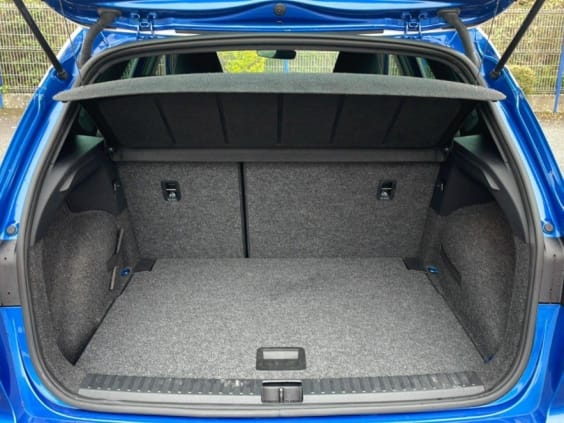 Seat Arona ARONA 1.0 TSI 115CH FR SPECIAL EDITION Bleu Saphir Metal / Toit Blanc