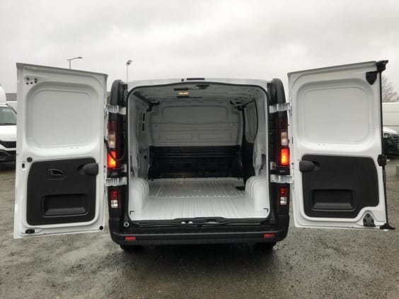 Renault Trafic L1H1 2.0 dCi 170CH BVA FOURGON Advance Blanc
