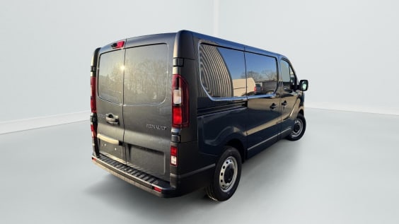 Renault Trafic L1H1 2.0 Blue dCi 150CH BVA  FOURGON Fourgon Advance Gris Fonce