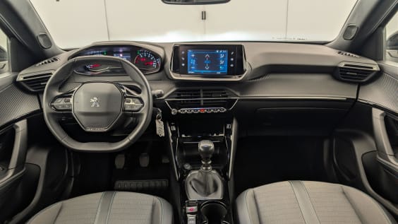 Peugeot 2008 PureTech 130 S&S BVM6 Allure Gris Platinium