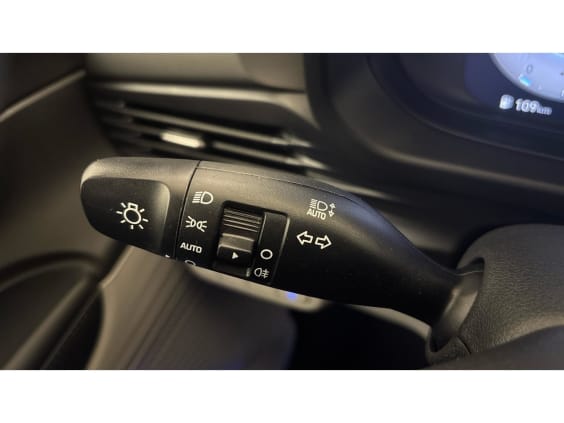 Hyundai i20 1.0 T-GDi 100 DCT-7 Creative Atlas White