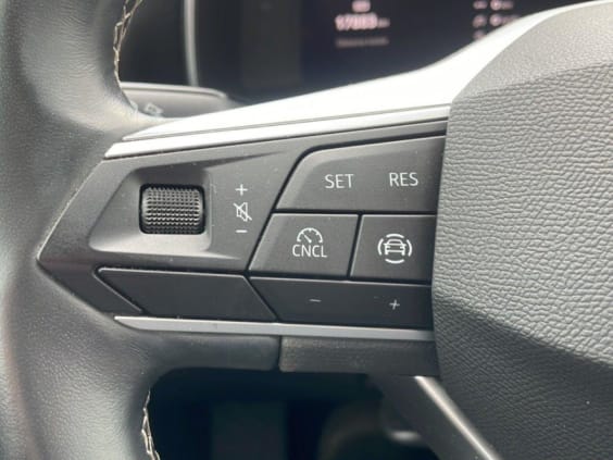 Seat Leon 2.0 TDI 115 BVM6 Business Blanc Neige Metal
