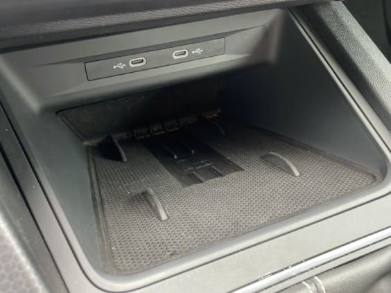 Seat Leon 2.0 TDI 115 BVM6 Business Blanc Neige Metal