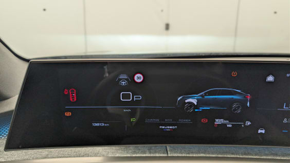 Peugeot 3008 Hybrid 145 e-DCS6 GT Gris Titane / Toit Noir