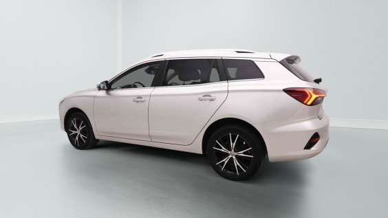 MG MG5 Luxury 50 kWh Argent