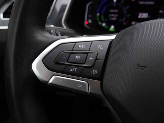 Volkswagen Tiguan 1.4 EHYBRID PHEV 245 LIFE Noir