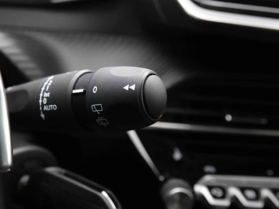 Peugeot 208 145 e-DSC6 Hybrid Allure Gris