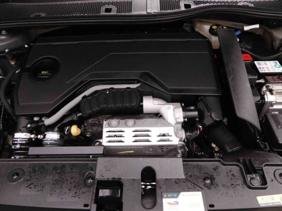 Peugeot 208 145 e-DSC6 Hybrid Allure Gris
